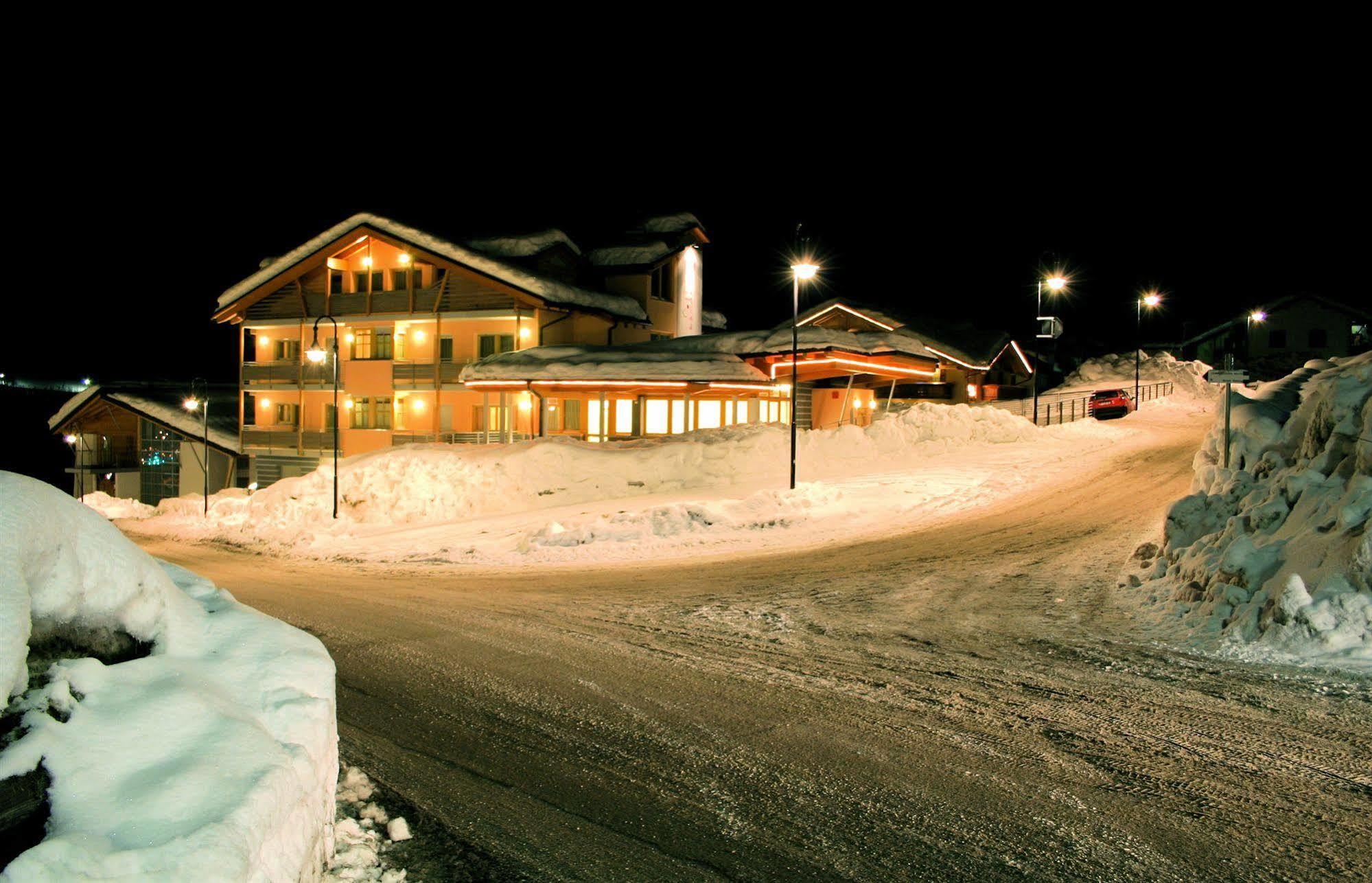 Residence La Moretina Commezzadura Luaran gambar
